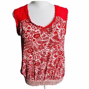 Solitaire Women’s Sleeveless Top